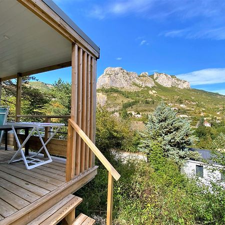 Camping Les Princes D'Orange Hotel Orpierre Ngoại thất bức ảnh