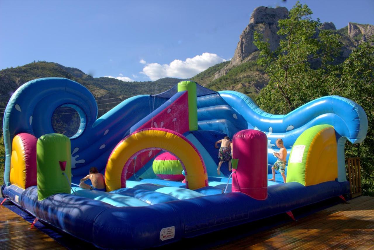 Camping Les Princes D'Orange Hotel Orpierre Ngoại thất bức ảnh