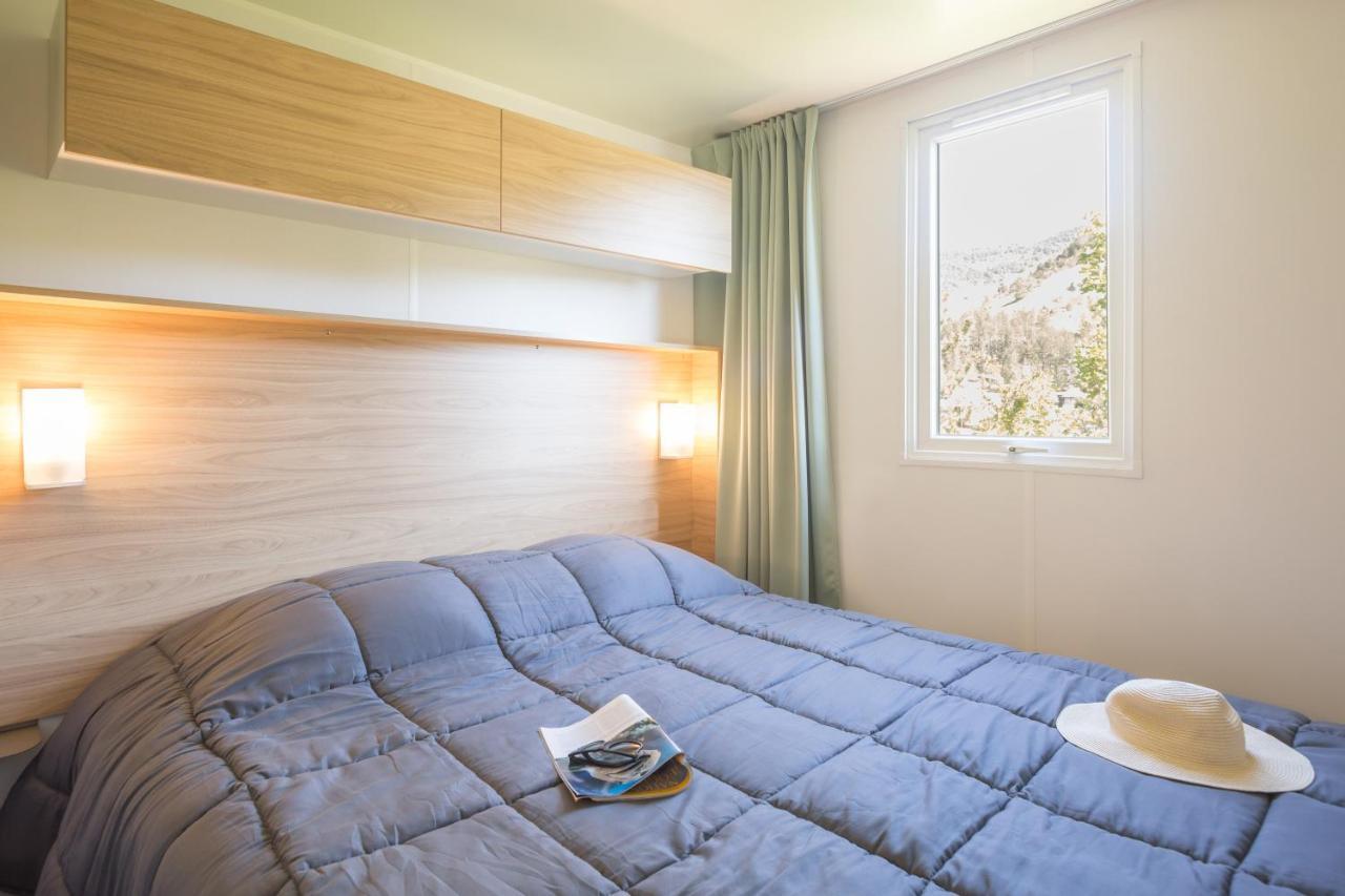 Camping Les Princes D'Orange Hotel Orpierre Ngoại thất bức ảnh