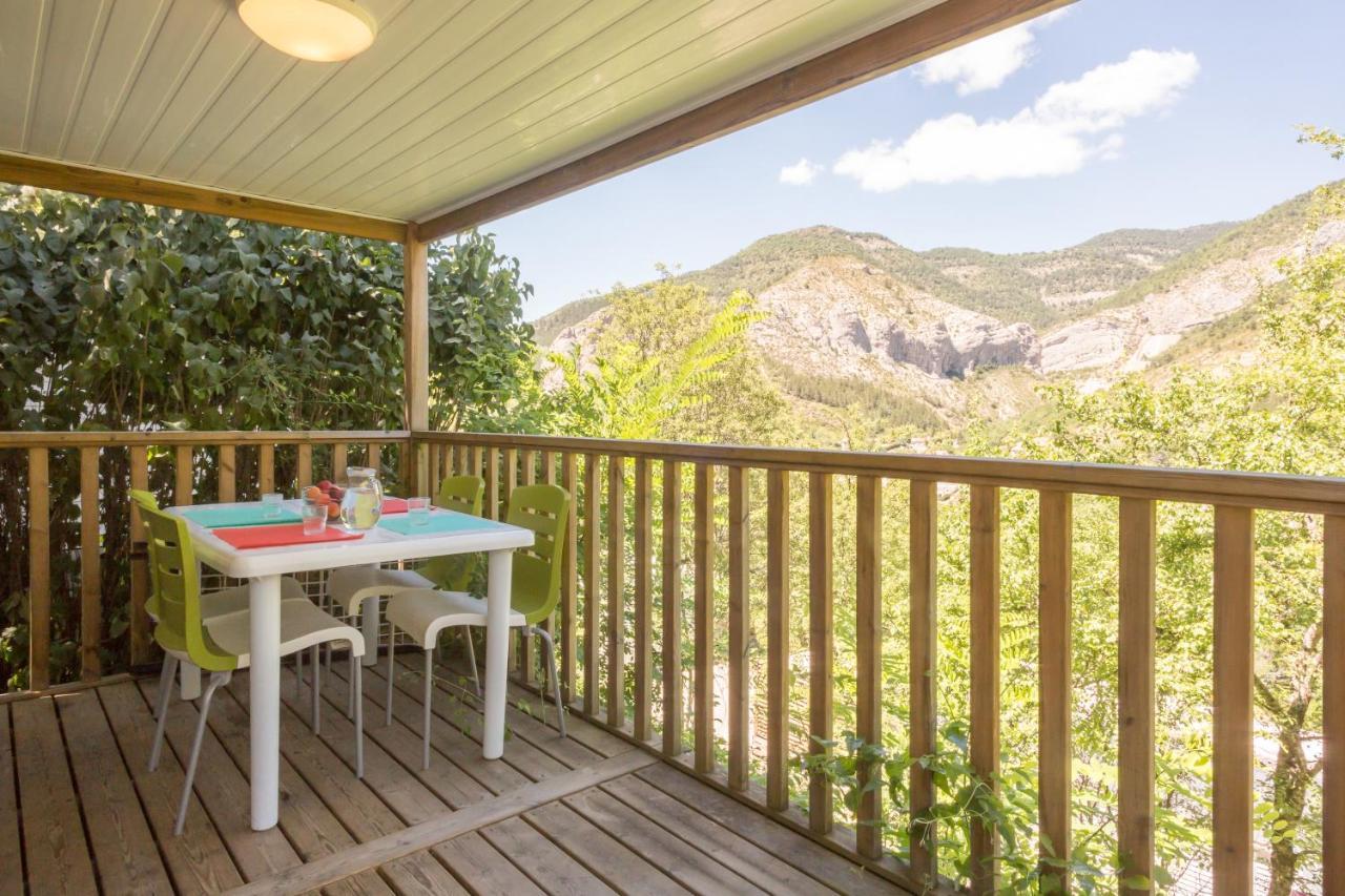 Camping Les Princes D'Orange Hotel Orpierre Ngoại thất bức ảnh