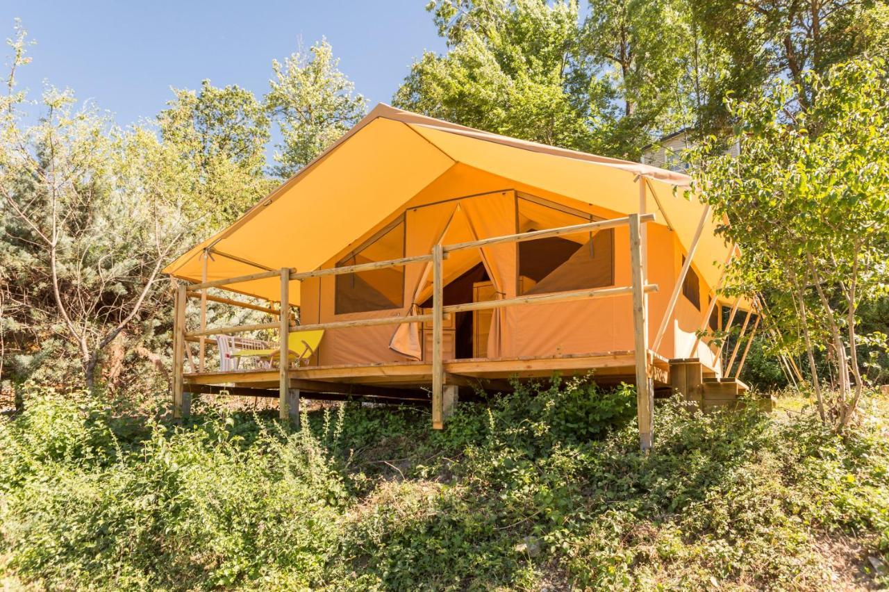 Camping Les Princes D'Orange Hotel Orpierre Ngoại thất bức ảnh